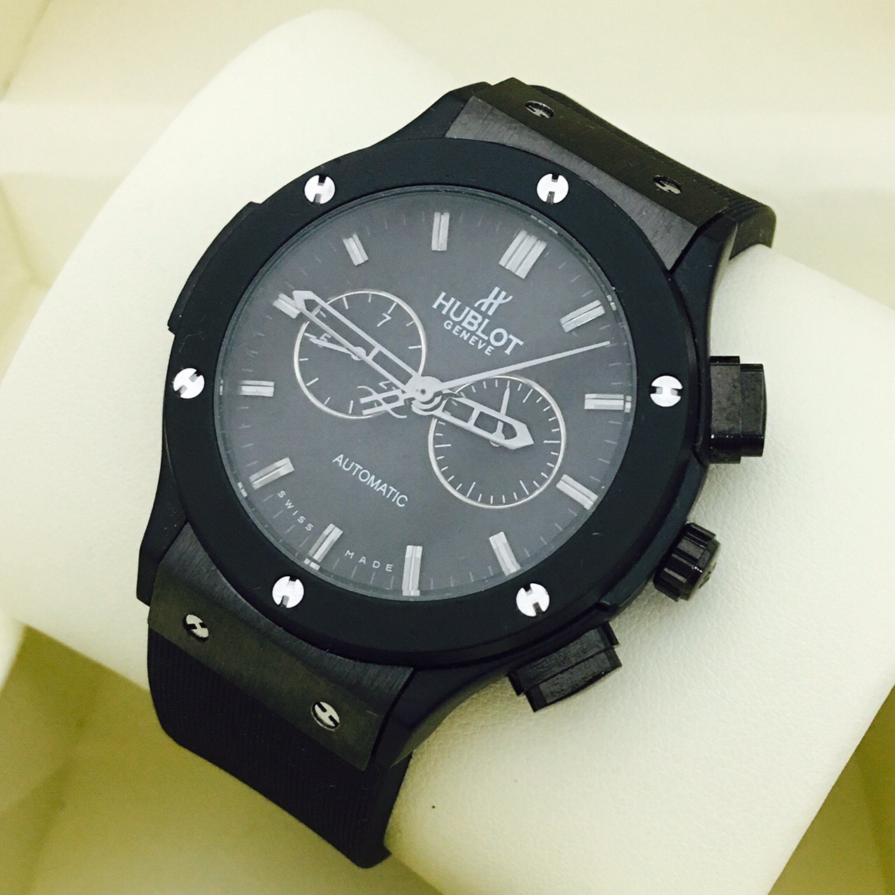 Hublot - Classic Fusion - Black Magic