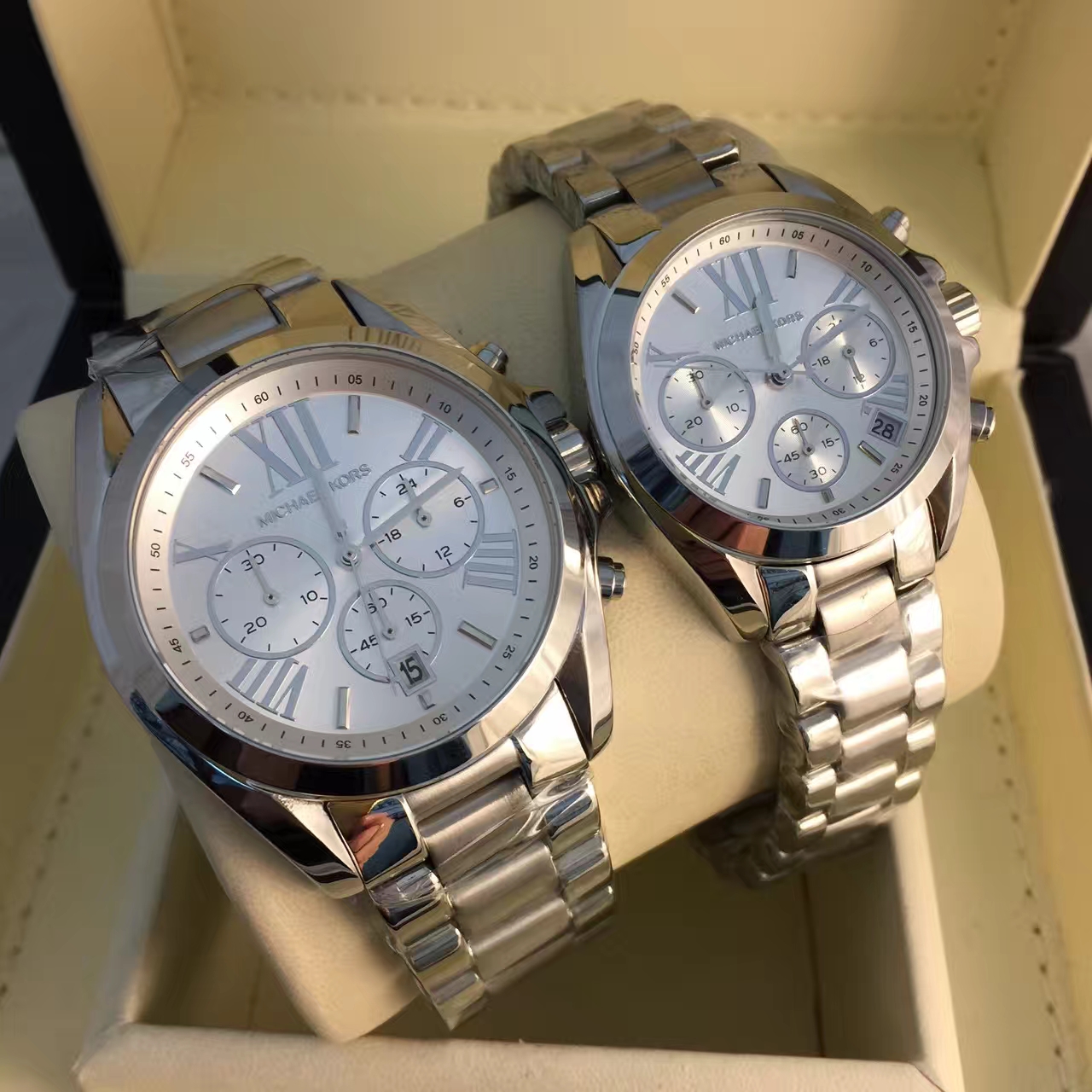Michael Kors - Oversized Bradshaw Silver Watch