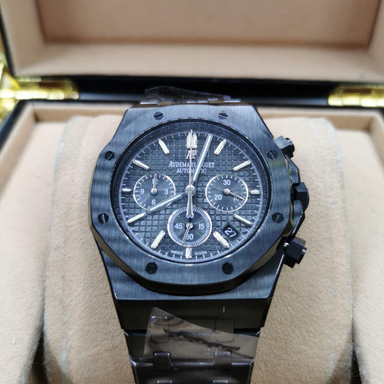 Audemars Piguet - Royal Oak Chronograph Quartz (0005)