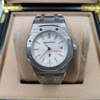 Audemars Piguet - Royal Oak Selfwinding Quartz (0168)