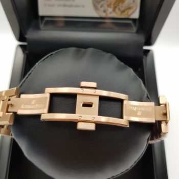 Audemars Piguet - Royal Oak Chronograph Quartz (0013)
