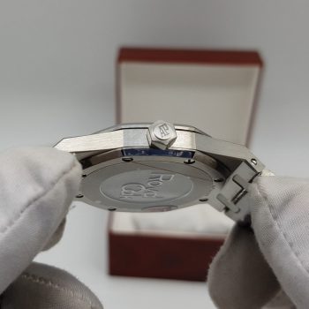 Audemars Piguet - Royal Oak Selfwinding Quartz (0168)
