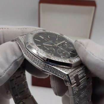 Audemars Piguet - Royal Oak Chronograph Quartz Diamonds (0203)