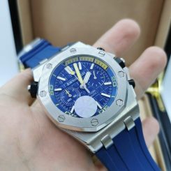 Audemars Piguet - Royal Oak Offshore Diver Chronograph Quartz (0101)