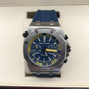 Audemars Piguet - Royal Oak Offshore Diver Chronograph Quartz (0101)