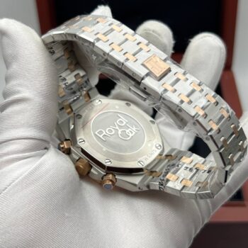 Audemars Piguet - Royal Oak Chronograph (0011.1)