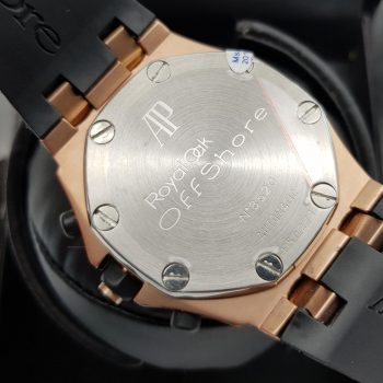 Audemars Piguet - Royal Oak Offshore Chronograph Diamonds (0210)