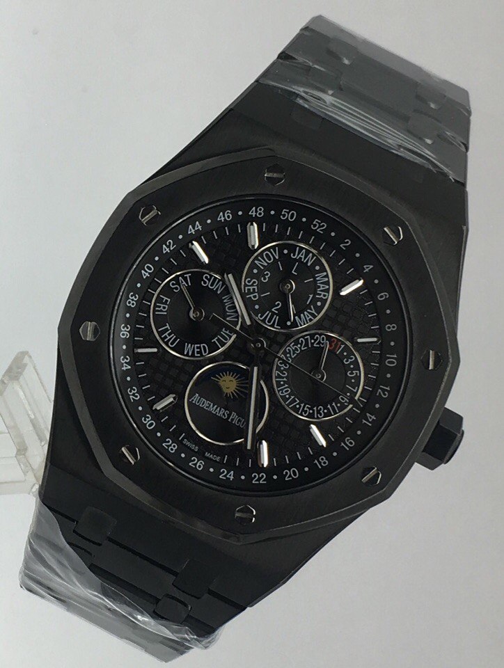 Audemars Piguet - Royal Oak Perpetual Calendar (0204)