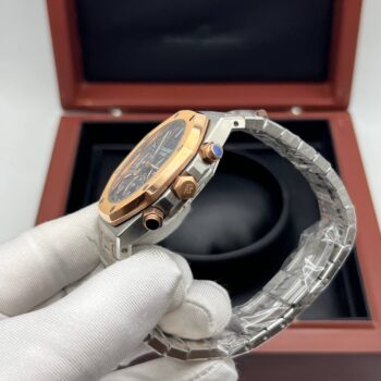Audemars Piguet - Royal Oak Chronograph (0011.2)