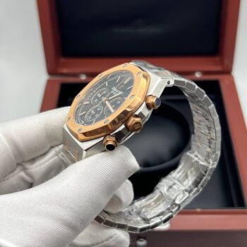 Audemars Piguet - Royal Oak Chronograph (0011)