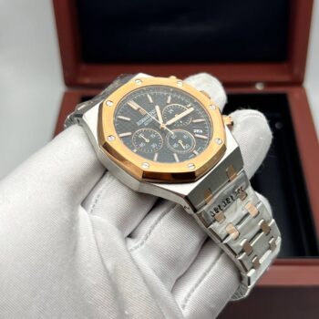 Audemars Piguet - Royal Oak Chronograph (0011)