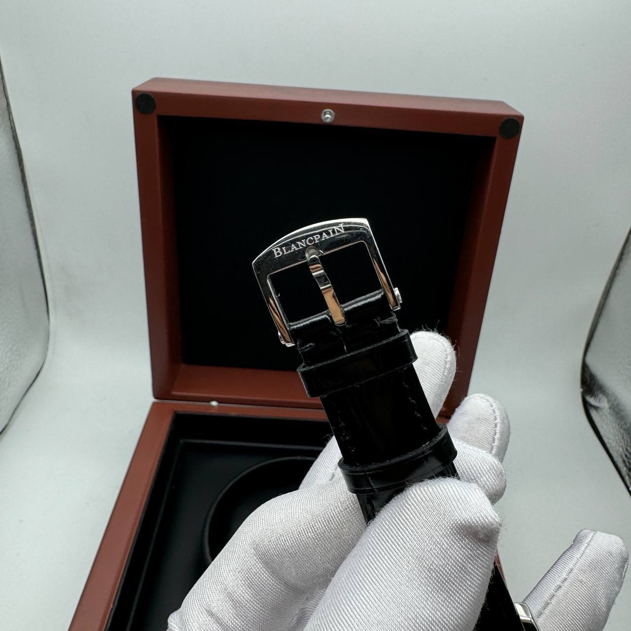 Blancpain - Le Brassus Carrousel Erotic (5100.1)