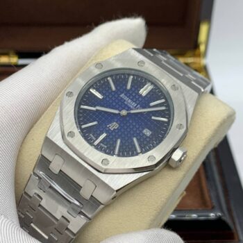 Audemars Piguet - Royal Oak Selfwinding Quartz (0167)