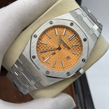 Audemars Piguet - Royal Oak Selfwinding Quartz (0166.4)
