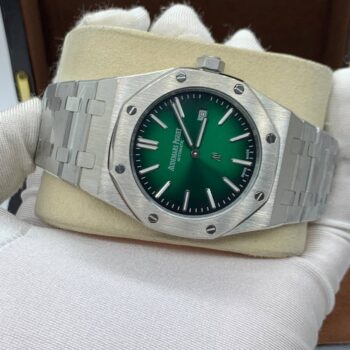 Audemars Piguet - Royal Oak Selfwinding Quartz (0166.2)