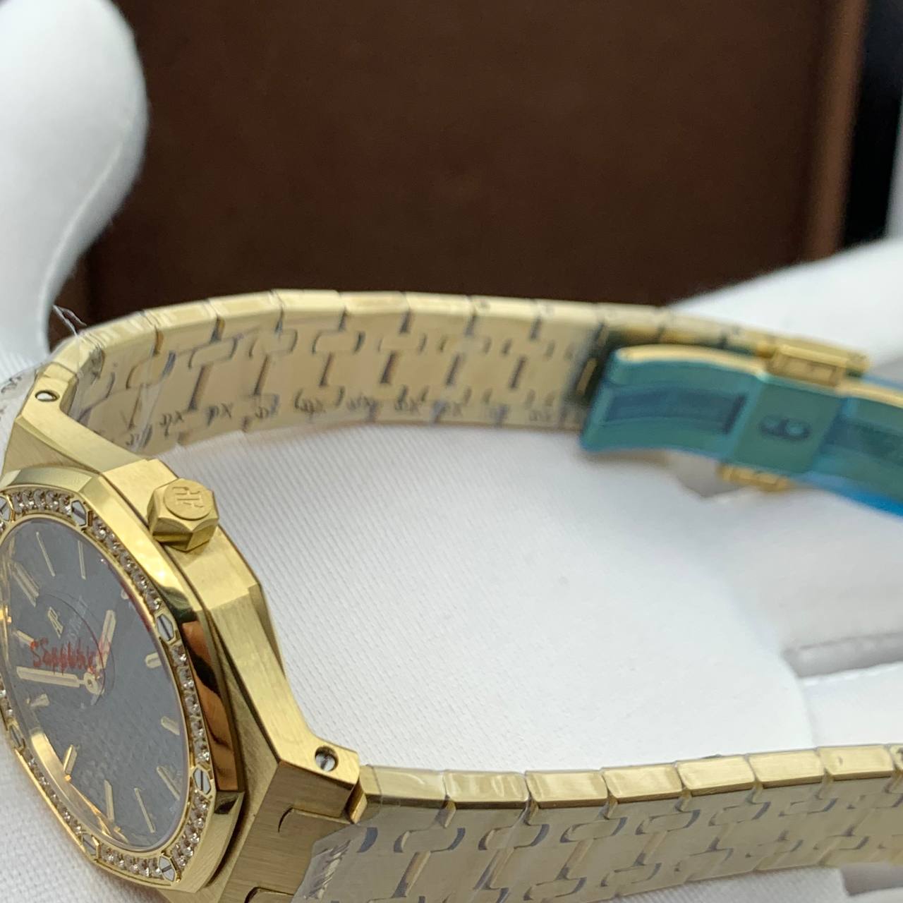 Audemars Piguet — Royal Oak Selfwinding Ladies Diamonds 34 (0175.4)