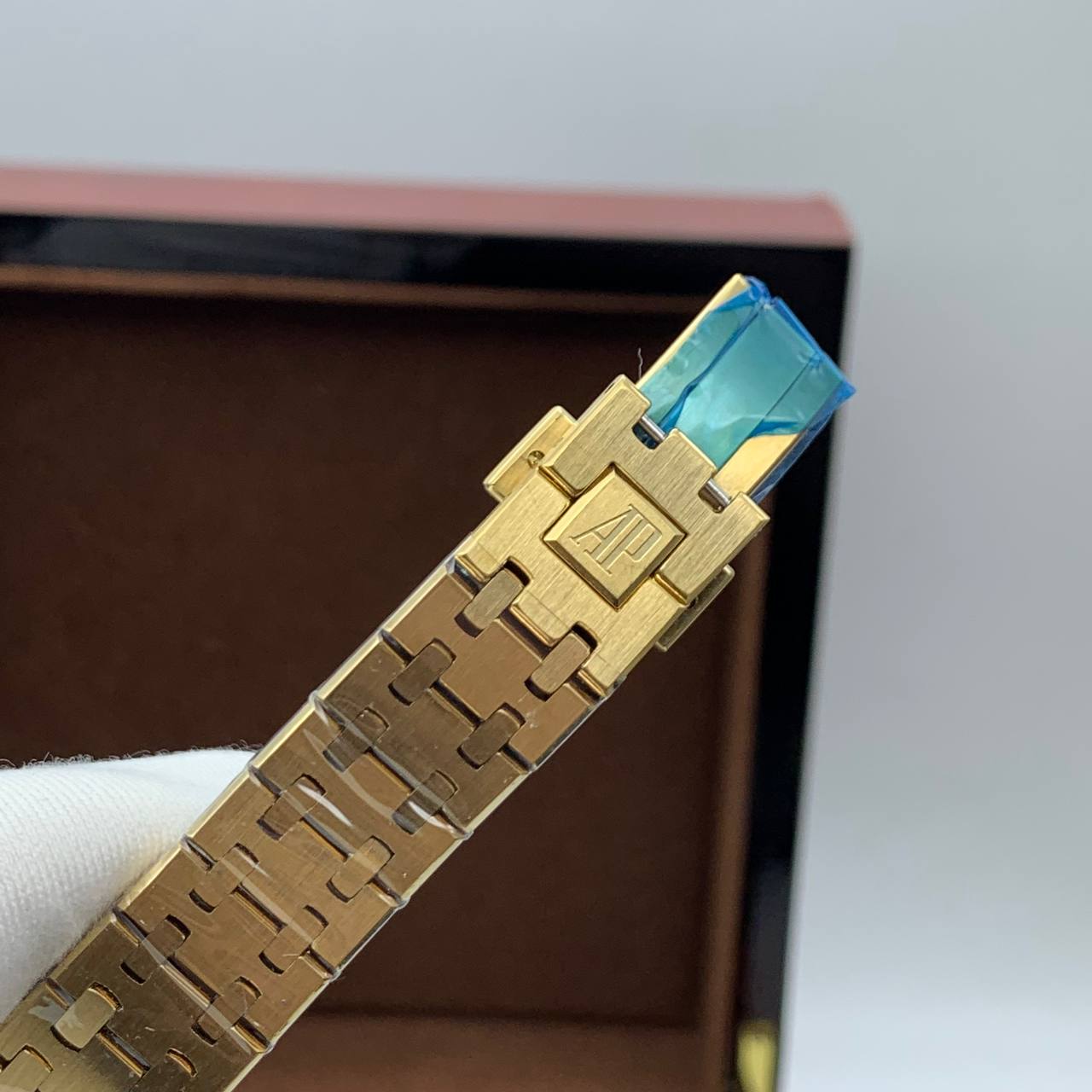 Audemars Piguet — Royal Oak Selfwinding Ladies Diamonds 34 (0175.3)