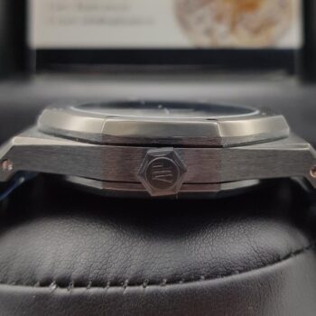 Audemars Piguet - Royal Oak Selfwinding (0142)