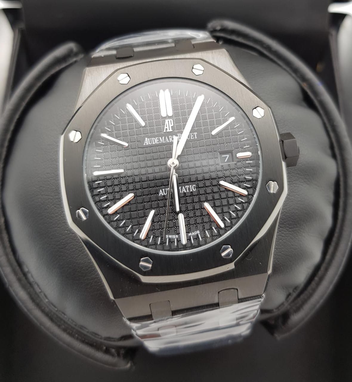 Audemars Piguet - Royal Oak Selfwinding (0142)