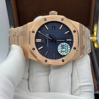 Audemars Piguet - Royal Oak Selfwinding (0136)