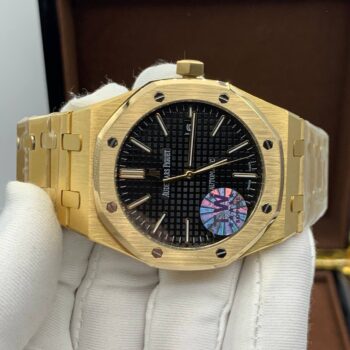 Audemars Piguet - Royal Oak Selfwinding (0133)