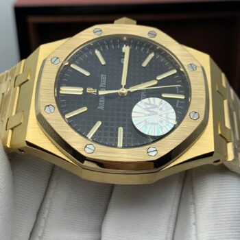 Audemars Piguet - Royal Oak Selfwinding (0133)