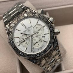Audemars Piguet - Royal Oak Chronograph Engraving (0044.1)