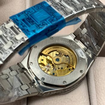 Audemars Piguet - Royal Oak Dual Time Engraving (0048.1)