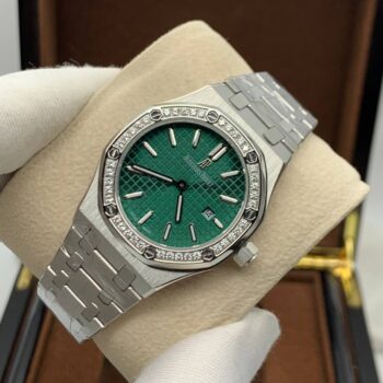 Audemars Piguet — Royal Oak Selfwinding Ladies Diamonds 34 (0174.2)