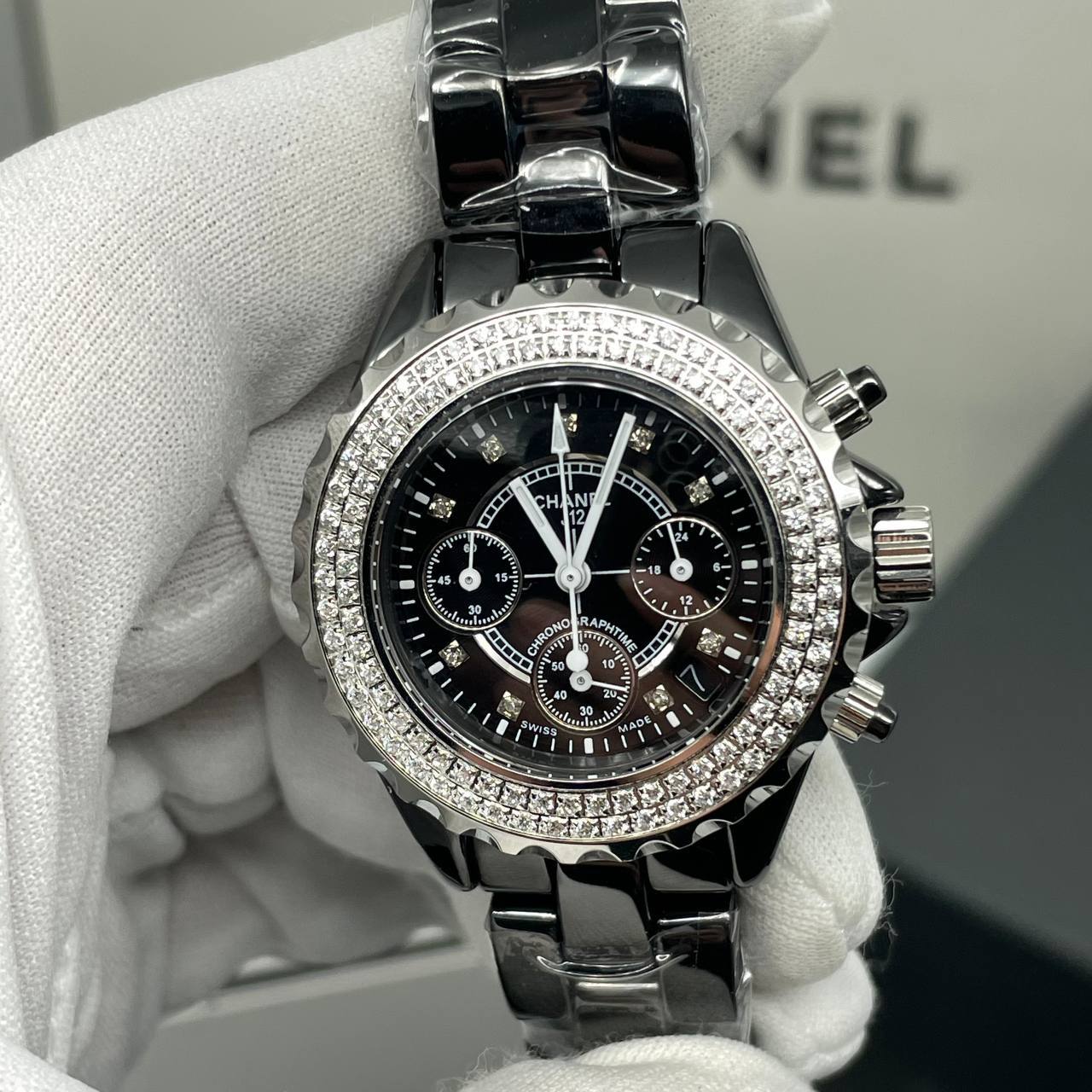 Chanel J12 - Chronograph Diamonds (1089)
