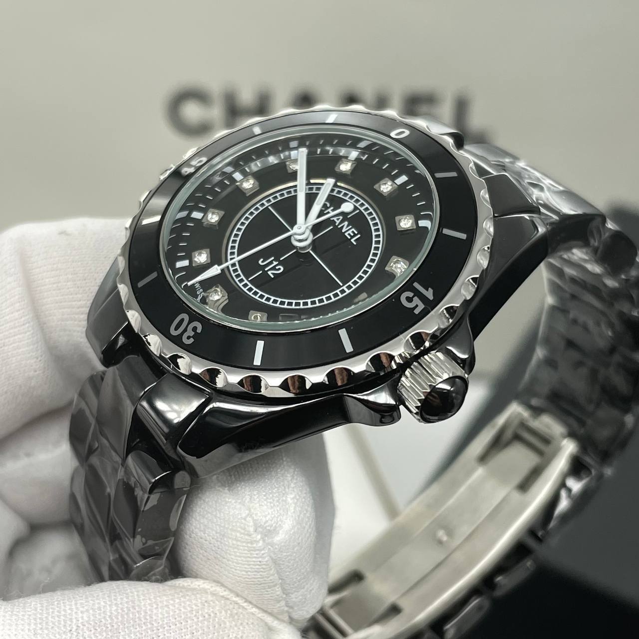 Chanel J12 - Caliber 12.1 (1087)