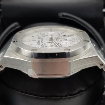 Audemars Piguet - Royal Oak Chronograph (0042.1)