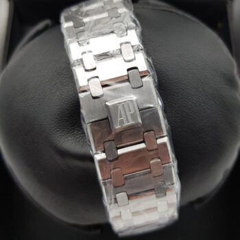 Audemars Piguet - Royal Oak Chronograph (0042.1)