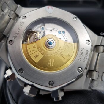 Audemars Piguet - Royal Oak Chronograph (0042.1)