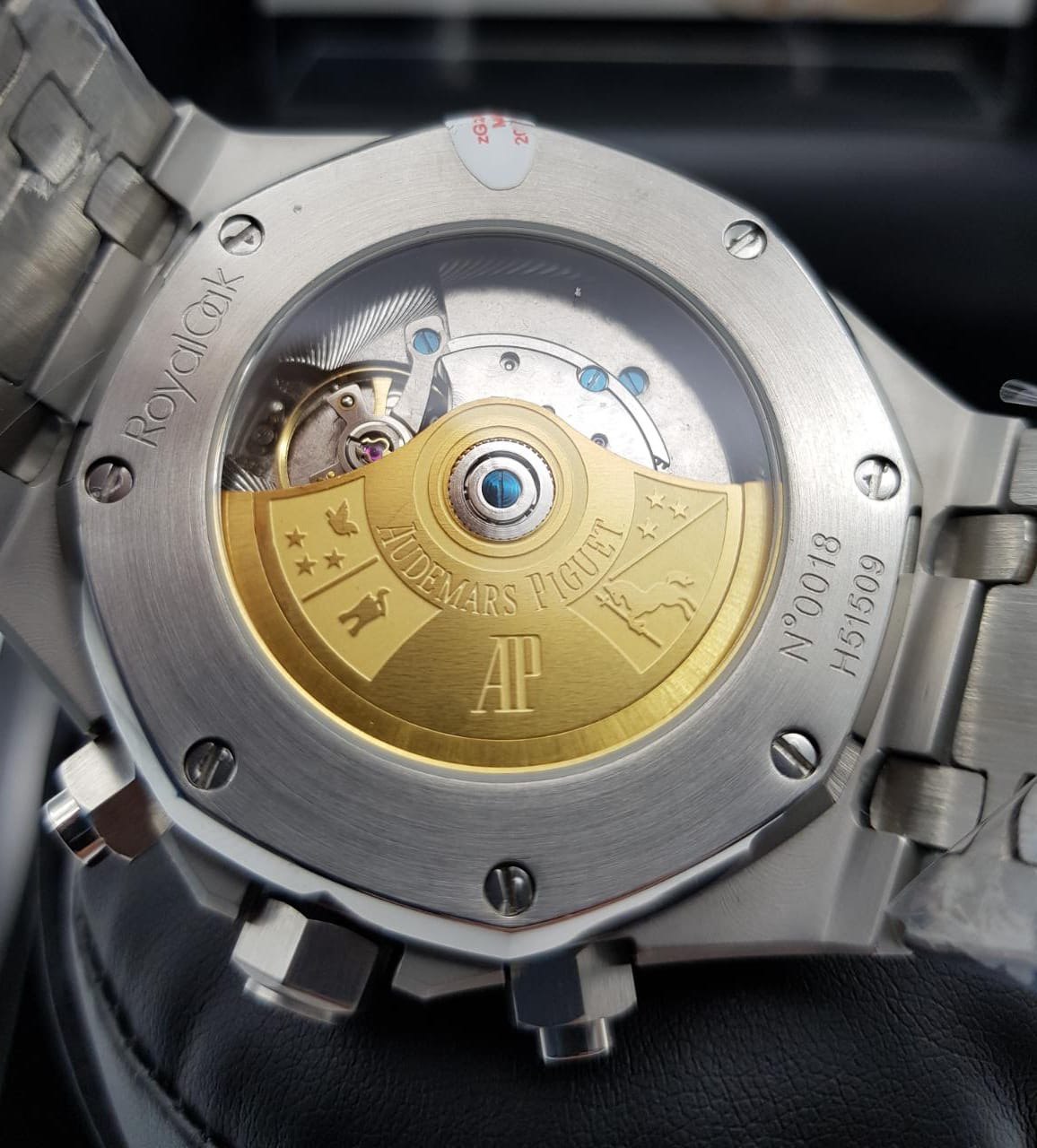 Audemars Piguet - Royal Oak Chronograph (0042.1)