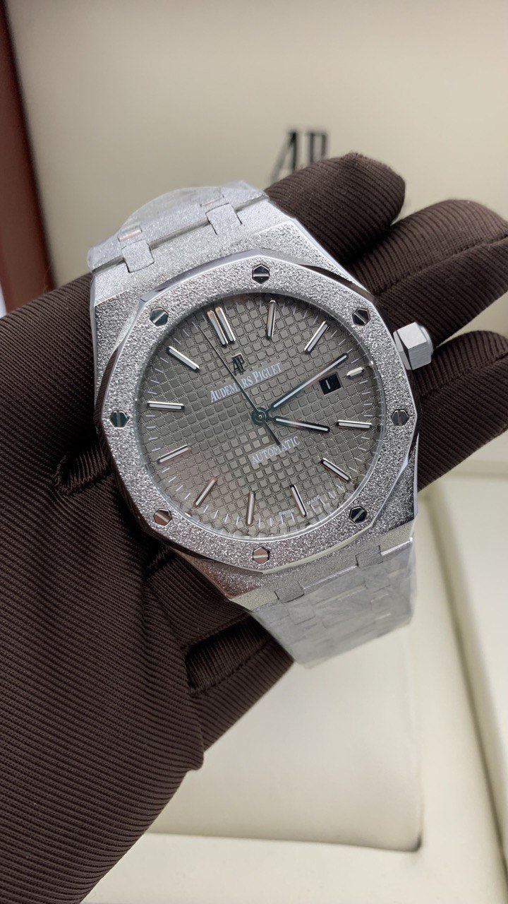 Audemars Piguet - Royal Oak Selfwinding Frosted (0159.4)