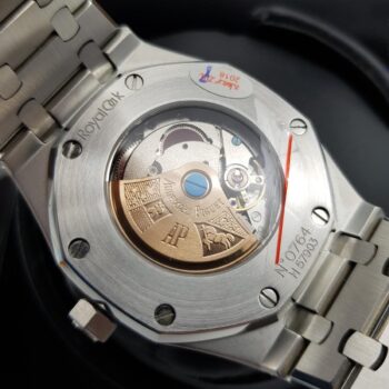 Audemars Piguet - Royal Oak Selfwinding (0137)
