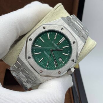 Audemars Piguet - Royal Oak Selfwinding (0139)