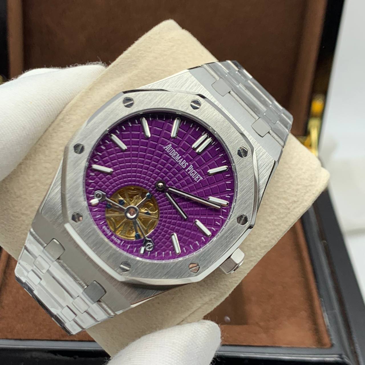 Audemars Piguet - Royal Oak Tourbillon Extra-Thin (0189.1)