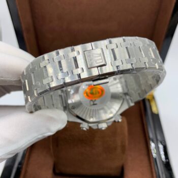 Audemars Piguet - Royal Oak Chronograph Quartz (0009.1)