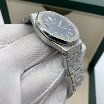 Audemars Piguet - Royal Oak Selfwinding Frosted Ladies (0181.1)