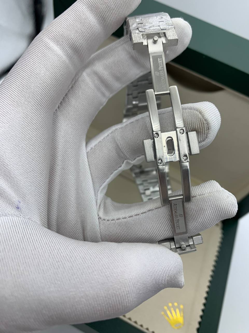 Audemars Piguet - Royal Oak Selfwinding Frosted Ladies (0181.1)