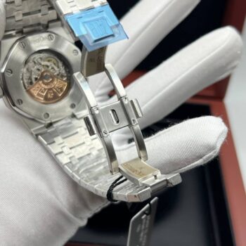 Audemars Piguet — Royal Oak Frosted Gold Double Balance Wheel Openworked (0052.2)