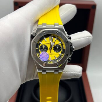 Audemars Piguet - Royal Oak Offshore Diver Chronograph Quartz (0093.4)