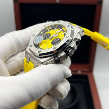 Audemars Piguet - Royal Oak Offshore Diver Chronograph Quartz (0093.4)