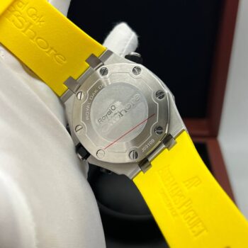Audemars Piguet - Royal Oak Offshore Diver Chronograph Quartz (0093.4)
