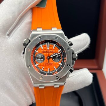 Audemars Piguet - Royal Oak Offshore Diver Chronograph Quartz (0093.3)
