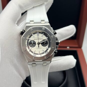 Audemars Piguet - Royal Oak Offshore Diver Chronograph Quartz (0093.1)
