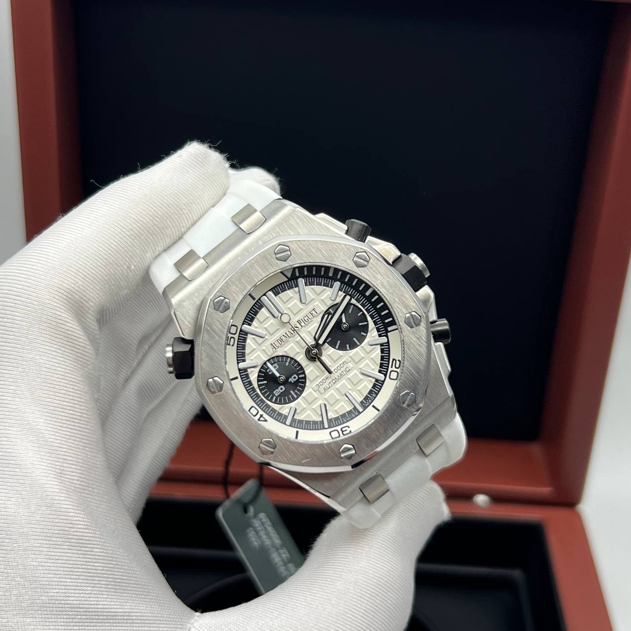 Audemars Piguet - Royal Oak Offshore Diver Chronograph Quartz (0093.1)
