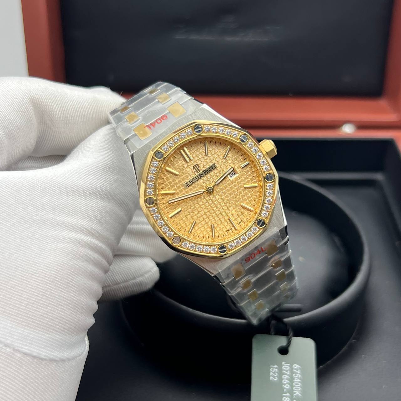 Audemars Piguet — Royal Oak Selfwinding Ladies Diamonds 34 (0176.2)